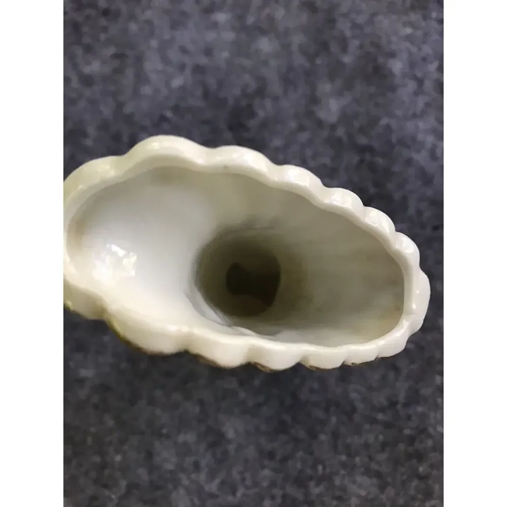 Vintage Cornucopia Trumpet Vase Small 4
